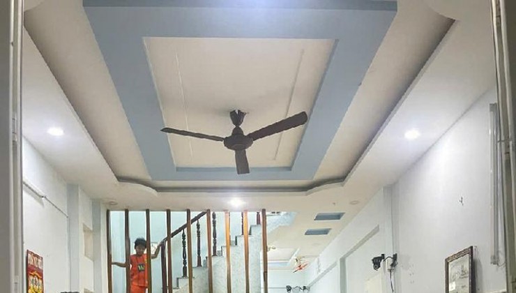 GIÁP KHU TÊN LỬA - GẦN CHỢ LÊ ĐÌNH CẨN - HẺM 5M - 27M2 - SỔ ĐẸP GIÁ 2.7 TỶ